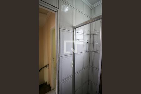 Casa de condomínio à venda com 41m², 2 quartos e 1 vaga Casa de condomínio à venda com 41m², 2 quartos e 1 vagaBanheiro