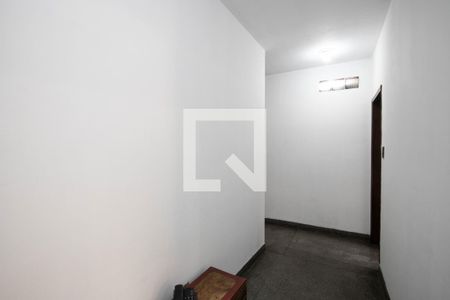 Casa à venda com 145m², 4 quartos e 2 vagasCorredor