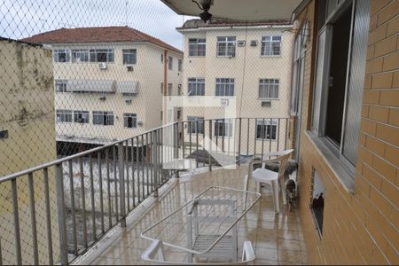 Apartamento à venda com 115m², 3 quartos e 2 vagasVaranda