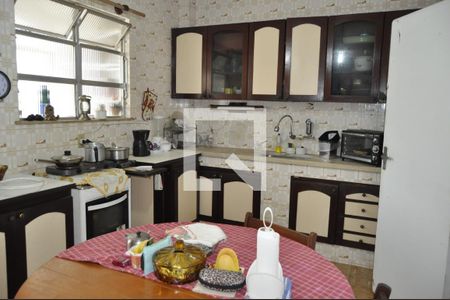 Apartamento à venda com 115m², 3 quartos e 2 vagasCozinha