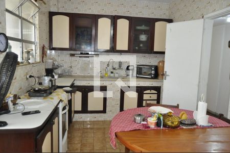 Apartamento à venda com 115m², 3 quartos e 2 vagasCozinha