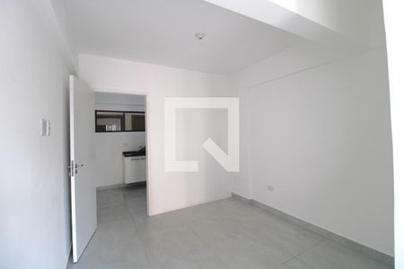 Sala/Suíte de apartamento para alugar com 1 quarto, 34m² em Vila Gea, São Paulo