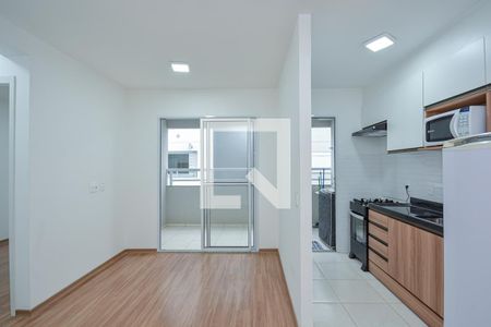 Sala de apartamento para alugar com 2 quartos, 45m² em Jurubatuba, São Paulo