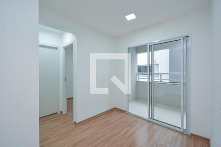 Sala de apartamento para alugar com 2 quartos, 45m² em Jurubatuba, São Paulo