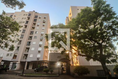 Apartamento à venda com 63m², 2 quartos e 1 vaga Apartamento à venda com 63m², 2 quartos e 1 vagaFachada