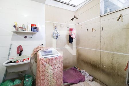 Apartamento à venda com 73m², 3 quartos e 1 vaga Apartamento à venda com 73m², 3 quartos e 1 vagaÁrea de serviço