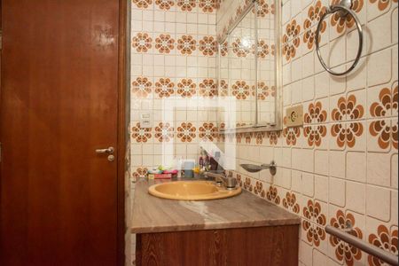 Casa à venda com 120m², 2 quartos e sem vagaBanheiro