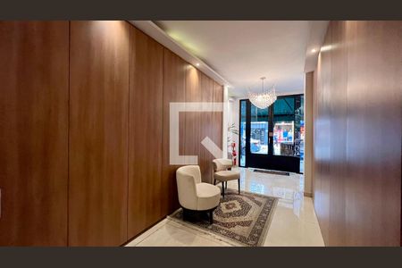 Apartamento para alugar com 60m², 2 quartos e 1 vaga Apartamento para alugar com 60m², 2 quartos e 1 vagaHall de entrada