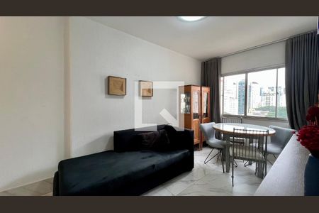 Sala de apartamento para alugar com 2 quartos, 60m² em Cerqueira César, São Paulo