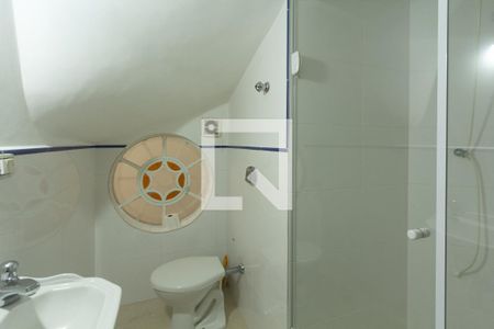 Casa à venda com 203m², 4 quartos e 2 vagasBanheiro 1