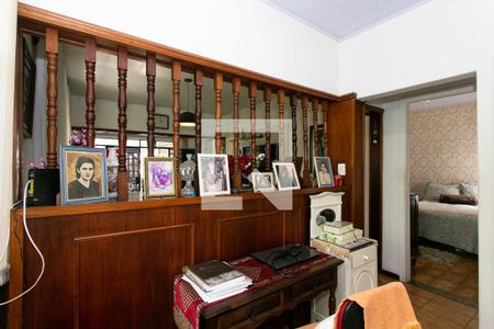 Casa à venda com 520m², 5 quartos e 4 vagas Casa à venda com 520m², 5 quartos e 4 vagasQuarto 3