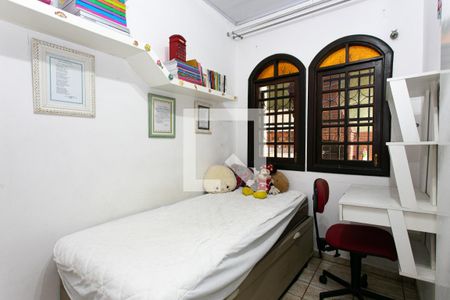 Casa à venda com 520m², 5 quartos e 4 vagas Casa à venda com 520m², 5 quartos e 4 vagasCasa 2 - Quarto 2