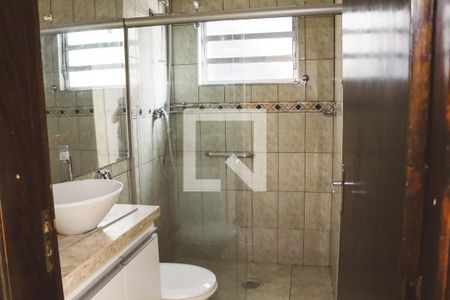 Casa à venda com 142m², 3 quartos e 3 vagasBanheiro