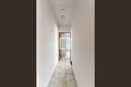 Casa à venda com 195m², 3 quartos e 2 vagasCorredor