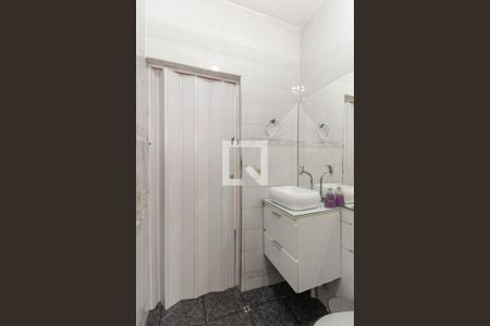 Casa à venda com 195m², 3 quartos e 2 vagasBanheiro Social