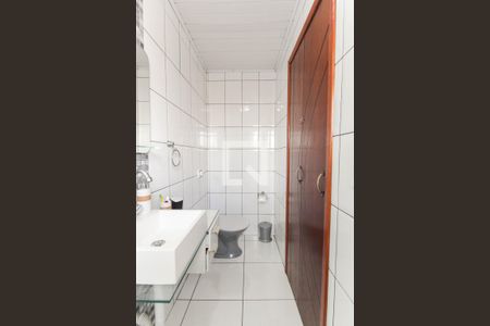 Casa à venda com 195m², 3 quartos e 2 vagasBanheiro da Suíte 1