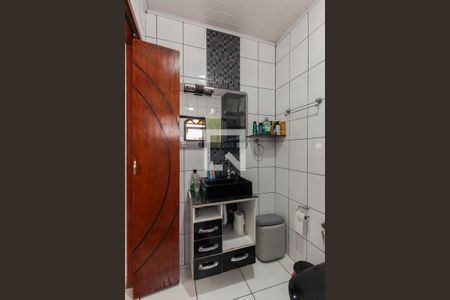 Casa à venda com 195m², 3 quartos e 2 vagasBanheiro da Suíte 2