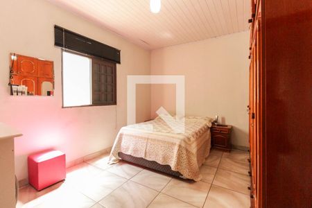 Casa à venda com 195m², 3 quartos e 2 vagasSuíte 2
