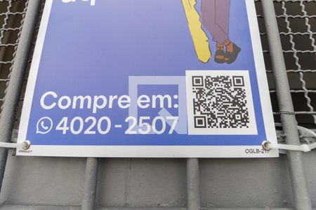 Casa à venda com 195m², 3 quartos e 2 vagasFachada