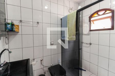 Casa à venda com 195m², 3 quartos e 2 vagasBanheiro da Suíte 2