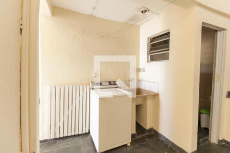 Casa à venda com 195m², 3 quartos e 2 vagasÁrea de Serviço
