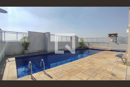 Apartamento para alugar com 67m², 2 quartos e 1 vagaPiscina