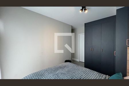 Apartamento à venda com 84m², 3 quartos e 2 vagas Apartamento à venda com 84m², 3 quartos e 2 vagasSuite