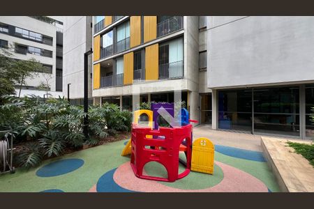 Apartamento à venda com 84m², 3 quartos e 2 vagas Apartamento à venda com 84m², 3 quartos e 2 vagasPlayground