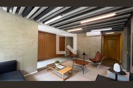 Apartamento à venda com 84m², 3 quartos e 2 vagas Apartamento à venda com 84m², 3 quartos e 2 vagasHall de entrada