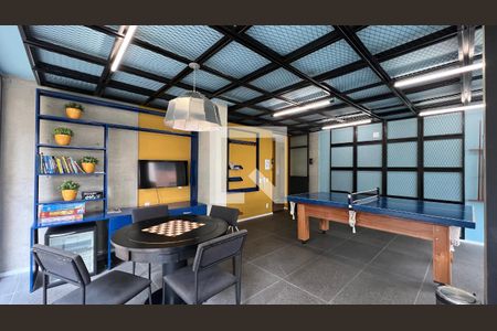 Apartamento à venda com 84m², 3 quartos e 2 vagas Apartamento à venda com 84m², 3 quartos e 2 vagasSalão de jogos