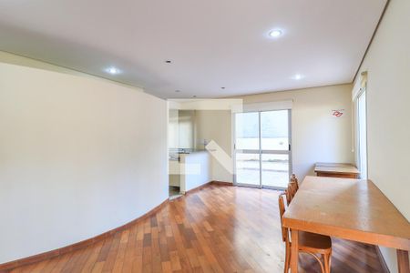Apartamento à venda com 51m², 2 quartos e 1 vaga Apartamento à venda com 51m², 2 quartos e 1 vagaÁrea comum - Salão de festas