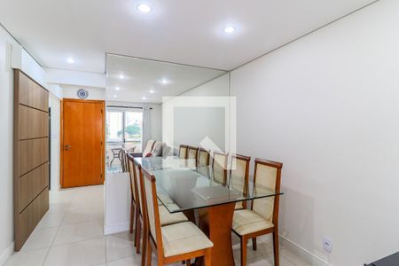 Apartamento à venda com 51m², 2 quartos e 1 vaga Apartamento à venda com 51m², 2 quartos e 1 vagaSala
