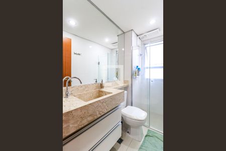 Apartamento à venda com 51m², 2 quartos e 1 vaga Apartamento à venda com 51m², 2 quartos e 1 vagaBanheiro