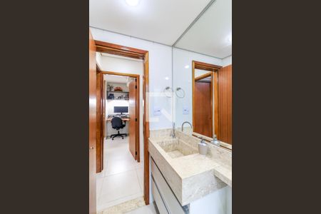 Apartamento à venda com 51m², 2 quartos e 1 vaga Apartamento à venda com 51m², 2 quartos e 1 vagaBanheiro