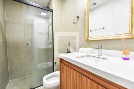 Banheiro de kitnet/studio para alugar com 1 quarto, 28m² em Vila Mariana, São Paulo