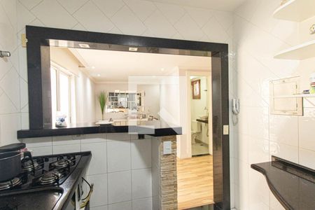 Casa de condomínio para alugar com 125m², 3 quartos e 2 vagasCozinha