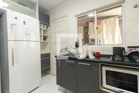 Casa de condomínio para alugar com 125m², 3 quartos e 2 vagasCozinha