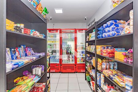 Apartamento à venda com 49m², 2 quartos e 1 vagaMercadinho