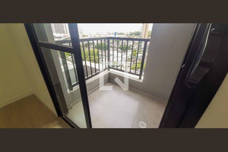 Apartamento para alugar com 64m², 2 quartos e 1 vaga Apartamento para alugar com 64m², 2 quartos e 1 vagaSacada da Suíte 1