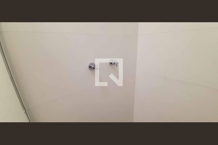 Apartamento para alugar com 64m², 2 quartos e 1 vaga Apartamento para alugar com 64m², 2 quartos e 1 vagaBanheiro da Suíte 2