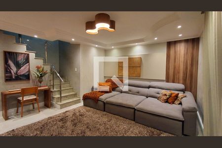 Casa à venda com 3 quartos, 300m² em Vila Dourados, São Bernardo do Campo