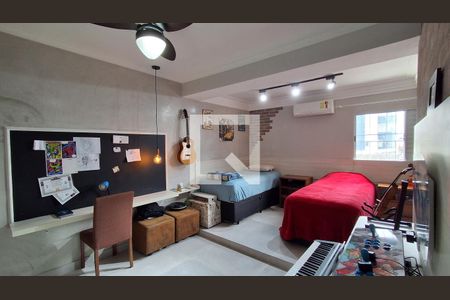 Quarto  de casa à venda com 3 quartos, 300m² em Vila Dourados, São Bernardo do Campo