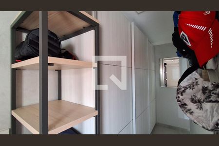 Closet de casa à venda com 3 quartos, 300m² em Vila Dourados, São Bernardo do Campo