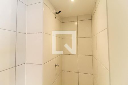 Apartamento à venda com 38m², 2 quartos e sem vaga Apartamento à venda com 38m², 2 quartos e sem vagaBanheiro