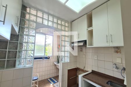 Apartamento à venda com 59m², 2 quartos e 1 vagaCozinha