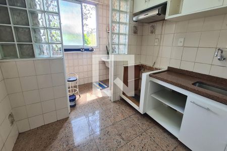 Apartamento à venda com 59m², 2 quartos e 1 vagaCozinha