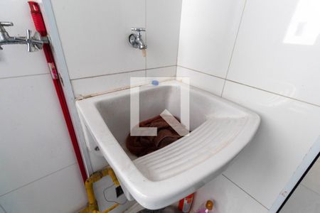 Apartamento à venda com 60m², 3 quartos e 1 vaga Apartamento à venda com 60m², 3 quartos e 1 vagaLavanderia