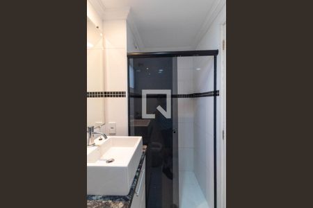 Apartamento à venda com 60m², 3 quartos e 1 vaga Apartamento à venda com 60m², 3 quartos e 1 vagaBanheiro