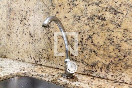 Apartamento à venda com 60m², 3 quartos e 1 vaga Apartamento à venda com 60m², 3 quartos e 1 vagaCozinha - Torneira