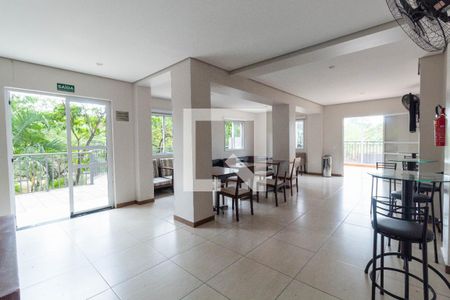 Apartamento à venda com 60m², 3 quartos e 1 vaga Apartamento à venda com 60m², 3 quartos e 1 vagaÁrea comum - Salão de festas
